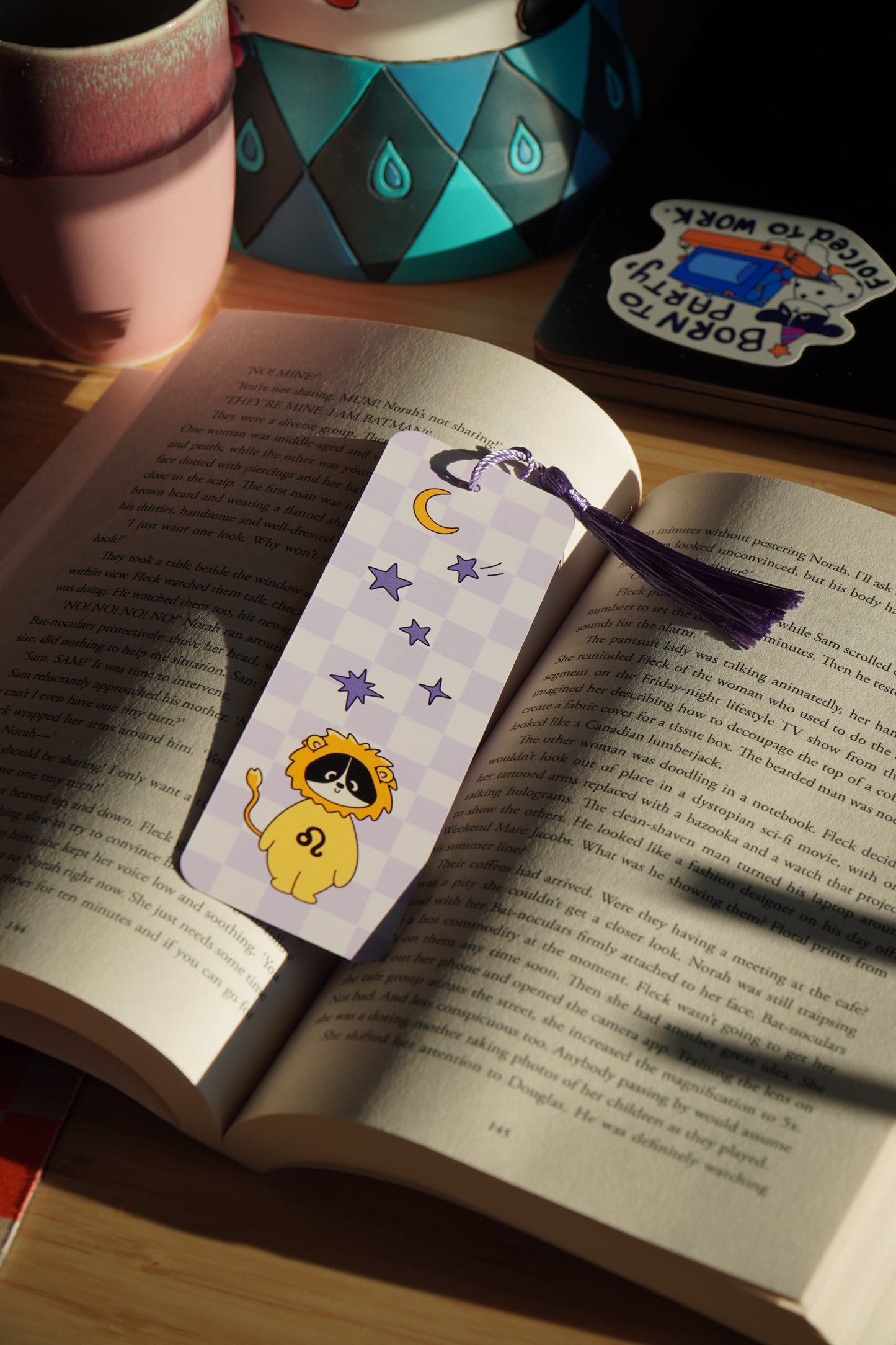 LEO BOOKMARK